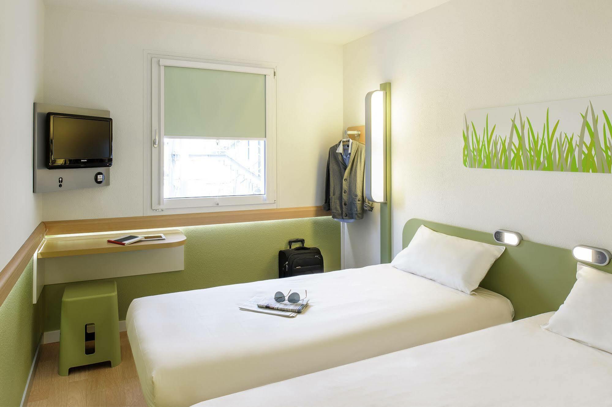Ibis Budget Fontainebleau Avon Εξωτερικό φωτογραφία