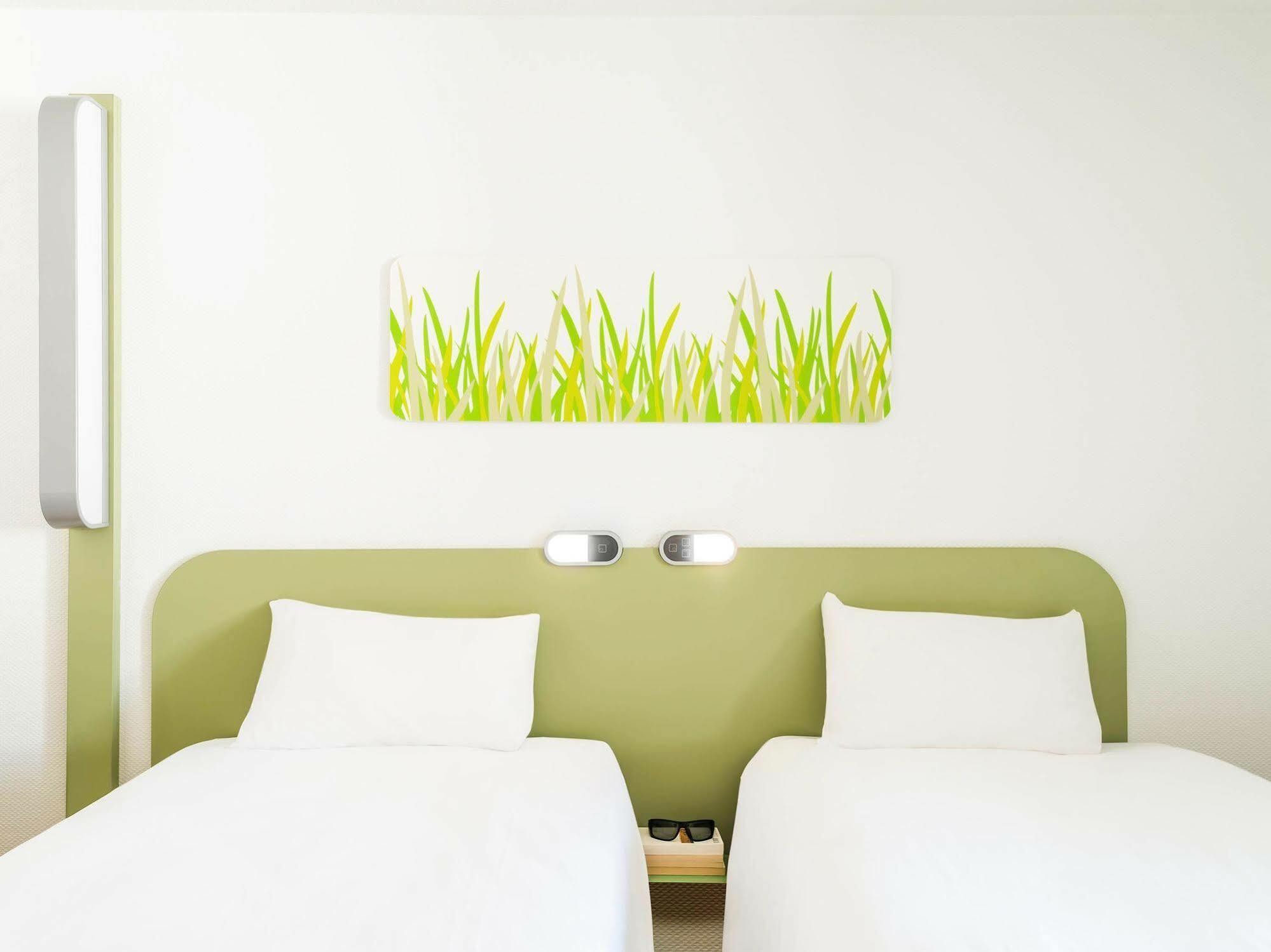 Ibis Budget Fontainebleau Avon Εξωτερικό φωτογραφία