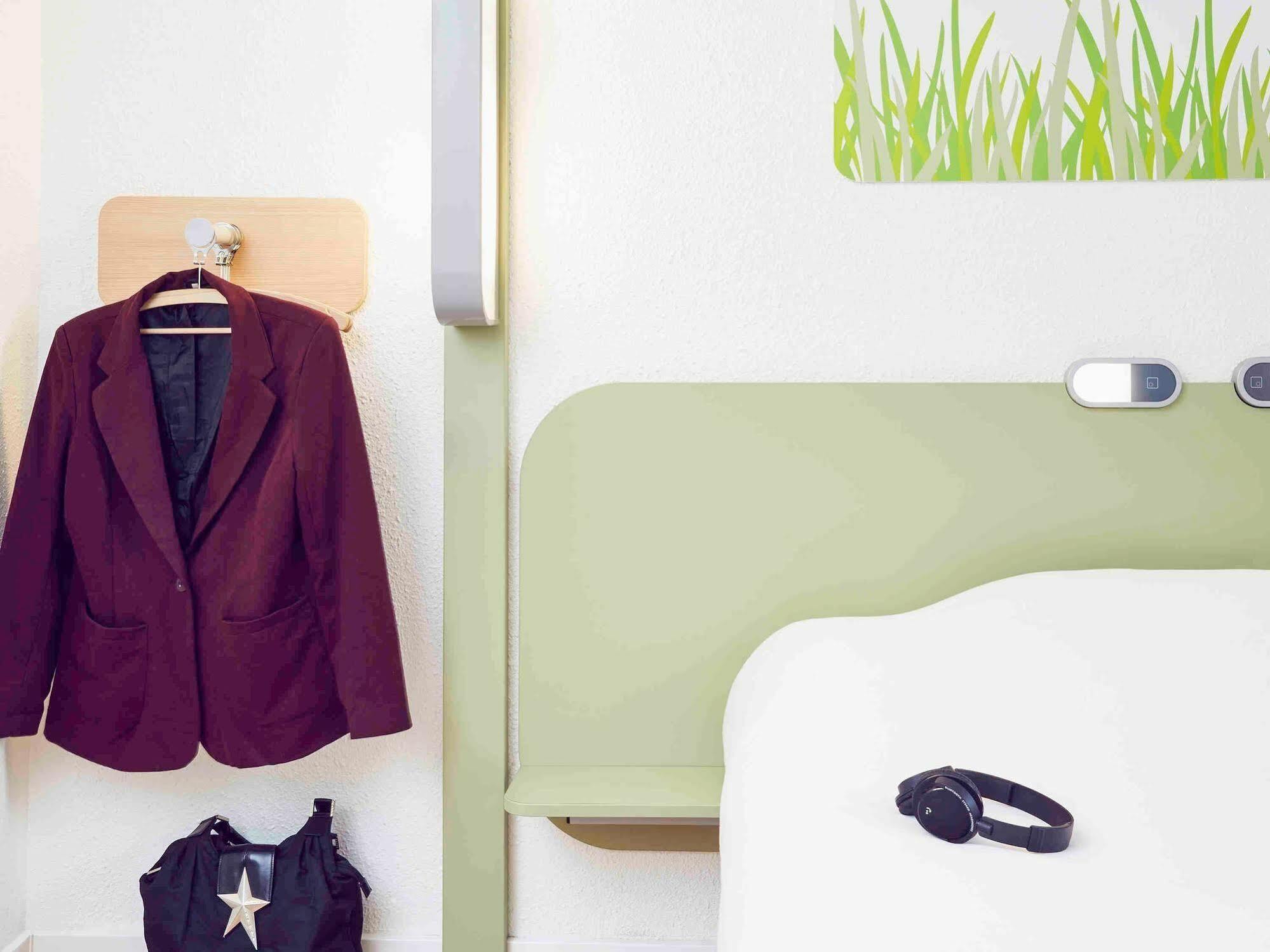 Ibis Budget Fontainebleau Avon Εξωτερικό φωτογραφία